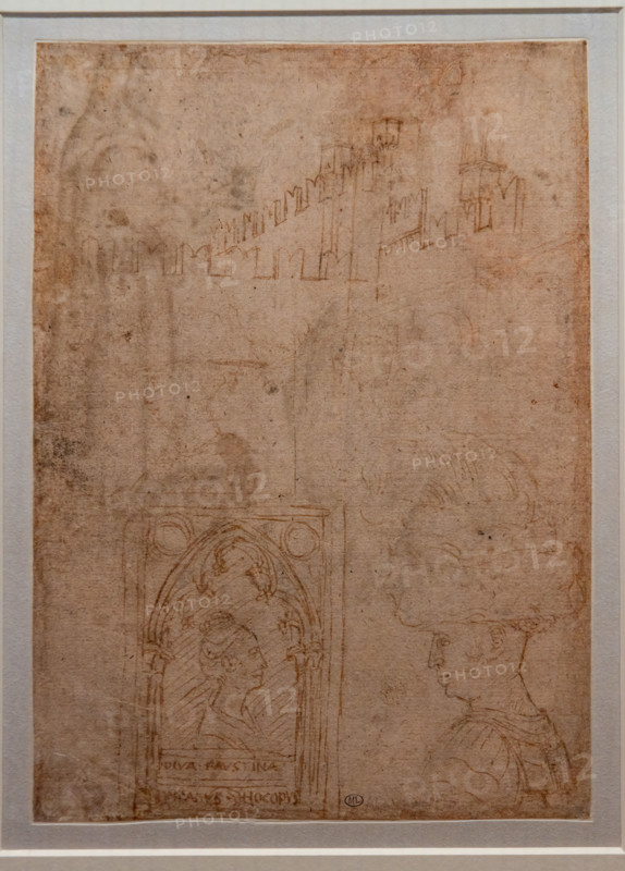 “Studi di un’architettura in scorcio, ritratti di Gianfrancesco Gonzaga e Niccolò III d’Este, Faustina”, di Antonio di Puccio, detto il Pisanello, penna e inchiostro bruno con tracce di matita nera su carta, 1435. 

[ENG]
“Various studies: foreshortened architecture, portraits of Gianfrancesco Gonzaga e Niccolò III d’Este, Faustina”, by Antonio di Puccio, known as Pisanello, pen and brown ink with traces of pencil on paper, 1435.
Musée du Louvre, Parigi - Paris, Francia - France