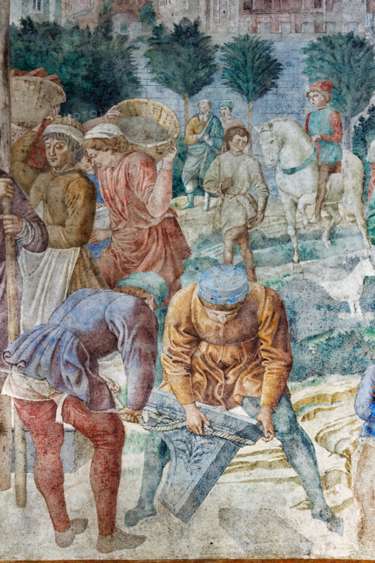 Pisa, Camposanto monumentale:
“Costruzione della Torre di Babele”, affreschi di Benozzo Gozzoli, 1469/70.
Particolare.

[ENG]
Pisa, Monumental Cemetery: 
 “Construction of the Tower of Babel”, frescoes by Benozzo Gozzoli, 1469/70. 
Detail.
Camposanto Monumentale, Pisa (PI), Toscana - Tuscany, Italia - Italy