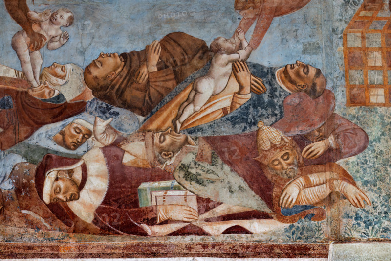 Pisa, Camposanto monumentale: ”Trionfo della Morte”, particolare degli affreschi di Buonamico Buffalmacco, 1336/1341. Dettaglio con anime di morti di peste afferrate da diavoli.

[ENG]
Pisa, Monumental Cemetery: "Triumph of Death," detail of the frescoes by Buonamico Buffalmacco, 1336/1341. Detail of souls of plague victims seized by devils.
Camposanto Monumentale, Pisa (PI), Toscana - Tuscany, Italia - Italy