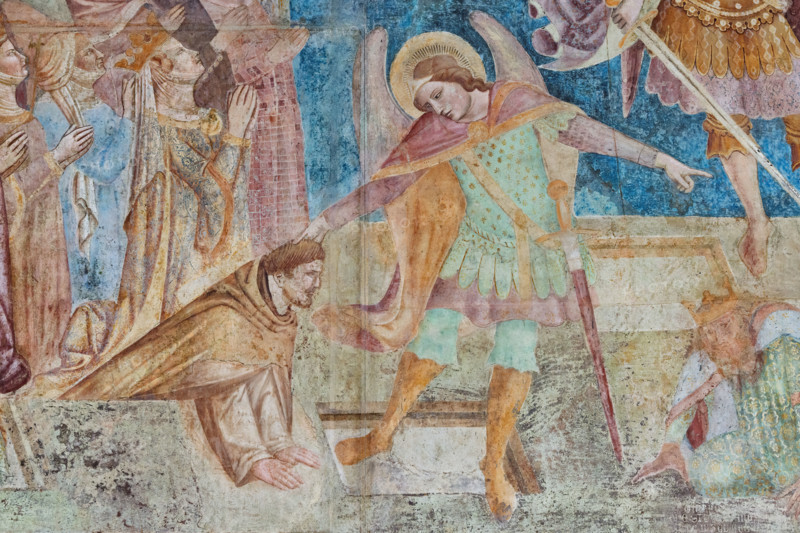 Pisa, Camposanto monumentale:
“Giudizio Universale”.  Affreschi di Buonamico Buffalmacco, 1336/1341.
Particolare con un monaco  che aveva recuperato la vita uscendo dalla tomba, sul lato dei giusti,  e che viene afferrato per i capelli da un arcangelo e riportato tra i dannati del gruppo di destra.

[ENG]
Pisa, Monumental Cemetery: "The Last Judgement”. Frescoes by Buonamico Buffalmacco, 1336/1341.
Detail of a monk who had recovered his life by emerging from the tomb on the side of the righteous, being grabbed by the hair by an archangel and brought back to the damned in the right group.
Camposanto Monumentale, Pisa (PI), Toscana - Tuscany, Italia - Italy