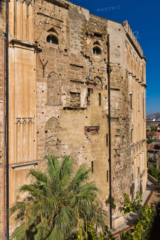 Palazzo Reale (Palazzo dei Normanni), fronte Sud-Ovest:
Palazzo Reale o "dei Normanni", Palermo (PA), Sicilia - Sicily, Italia - Italy