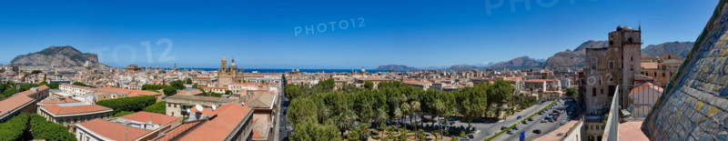 Palermo: veduta orbicolare della città dalla Torre di Porta Nuova. 

[ENG]
Palermo: orbicular view of the town from the Porta Nuova Tower.
Palermo (PA), Sicilia - Sicily, Italia - Italy