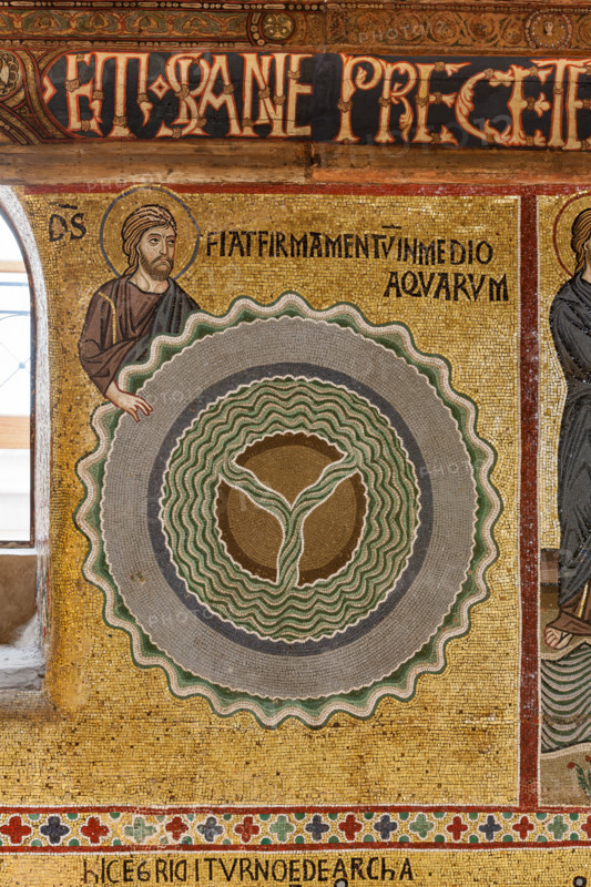 Palermo, Palazzo Reale o Palazzo dei Normanni,  Cappella Palatina (Basilica), ciclo di mosaici Vecchio Testamento, ciclo della Creazione: "Creazione del cielo e della terra", XII secolo.

[ENG]
Palermo, The Royal Palace or Palazzo dei Normanni (Palace of the Normans), The Palatine Chapel (Basilica), cycle of mosaics on the Old Testament, cycle of the Creation: "The Creation of the Sky and the Earth", XII century.
Palazzo Reale (Palazzo dei Norma, Palermo (PA), Sicilia - Sicily, Italia - Italy