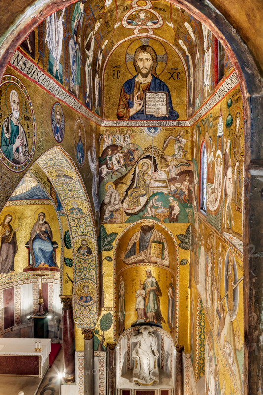 Palermo, The Royal Palace or Palazzo dei Normanni (Palace of the Normans), The Palatine Chapel (Basilica), Southern apse or St. Paul's "absidiola", mosaics: from the top "Christ Pantocrator", "Nativity" and "St.Paul", XII century.
Palazzo Reale (Palazzo dei Norma, Palermo (PA), Sicilia - Sicily, Italia - Italy