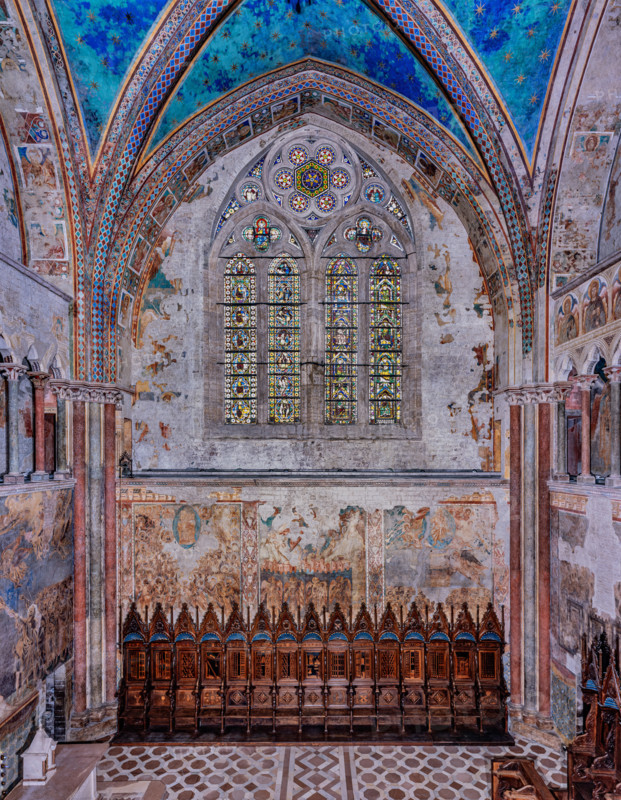 Assisi, Basilica superiore di San Francesco, transetto meridionale: parete sud con il ciclo di affreschi di Cimabue (Cenni di Pepo, 1277 - 1283?).

[ENG]
Assisi, Upper Basilica of Saint Francis, the southern transept: the southern wall with the frescoes by Cimabue (Cenni di Pepo, 1277 - 1283?).
Basilica di San Francesco, Assisi (PG), Umbria, Italia - Italy