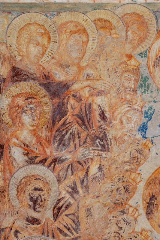 Assisi, Basilica superiore di San Francesco, transetto meridionale, parete sud, “Visioni apocalittiche”:  “La visione del Trono e l’Adorazione dell’Agnello”. Particolare. Affreschi di Cimabue (Cenni di Pepo 1277-1283?) e bottega.

[ENG]
Assisi, Upper Basilica of Saint Francis, the southern transept, the southern wall, “Apocalyptic Visions”: “The vision of the Throne and the Adoration of the Lamb”. Detail. Frescoes by Cimabue (Cenni di Pepo 1277-1283?) and workshop.
Basilica di San Francesco, Assisi (PG), Umbria, Italia - Italy