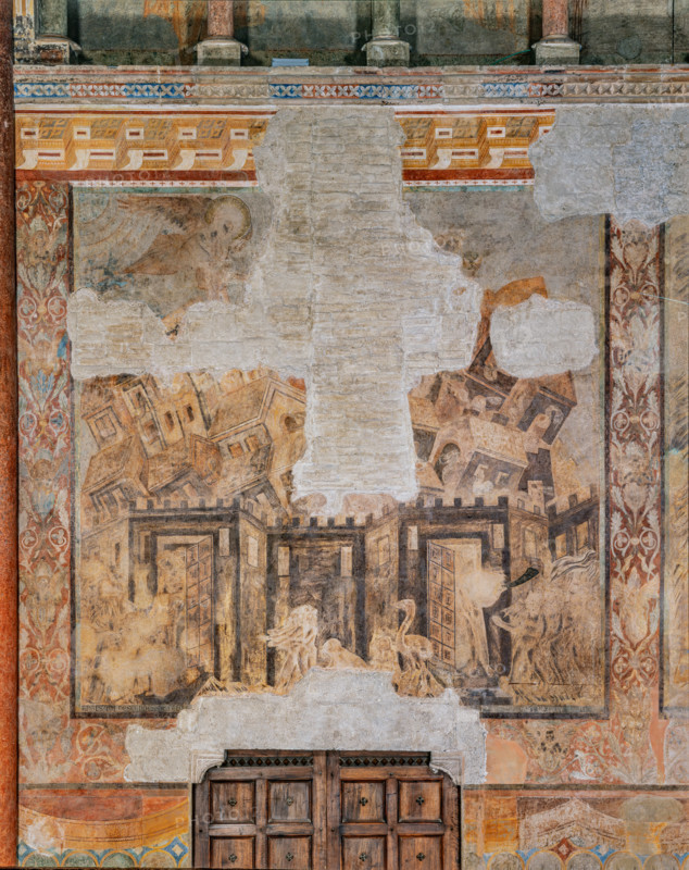 Assisi, Basilica superiore di San Francesco, transetto meridionale, parete ovest: “La caduta di Babilonia”. Affreschi di Cimabue (Cenni di Pepo 1277-1283?) e bottega.

[ENG]
Assisi, Upper Basilica of Saint Francis, southern transept: view of the west wall with “The Fall of Babylon”. Frescoes by Cimabue (Cenni di Pepo 1277-1283?) and workshop.
Basilica di San Francesco, Assisi (PG), Umbria, Italia - Italy