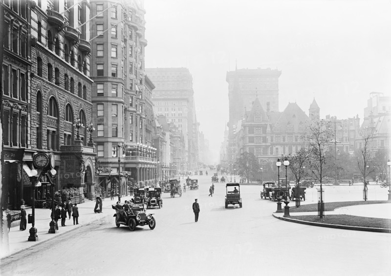 Fifth Avenue Looking South From 60th Street, New York City, New York, USA, Detroit Publishing Company, 1910