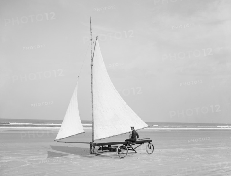 Beach Sailing, Ormond, Florida, USA, Detroit Publishing Company, 1903
