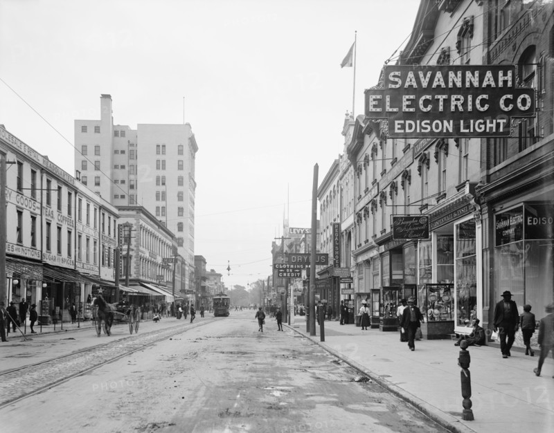 Street Scene, Broughton Street, Looking East, Savannah, Georgia, USA, Detroit Publishing Company, 1910
