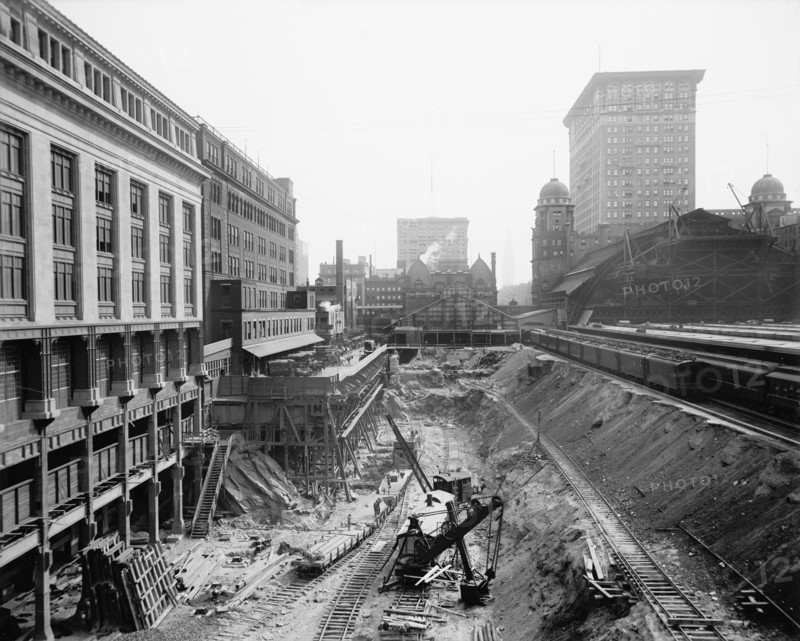 Excavation for Grand Central Terminal, New York City, New York, USA, Detroit Publishing Company, 1908