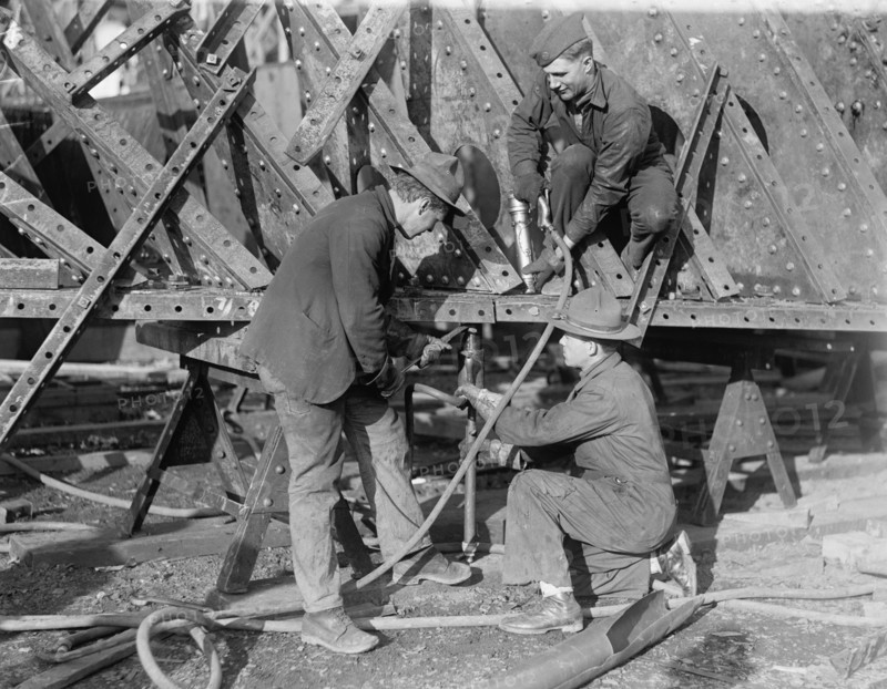 Workers at Shipyard, Alexandria, Virginia, USA, Harris & Ewing, 1919