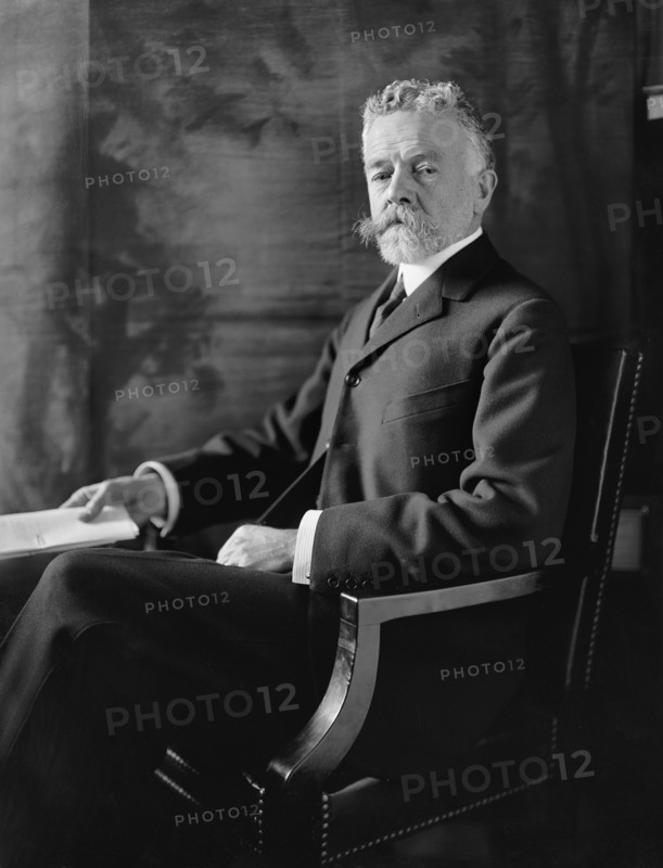 Henry Cabot Lodge, U.S. Politician, Republican Senator from Massachusetts, Portrait, Harris & Ewing, 1910