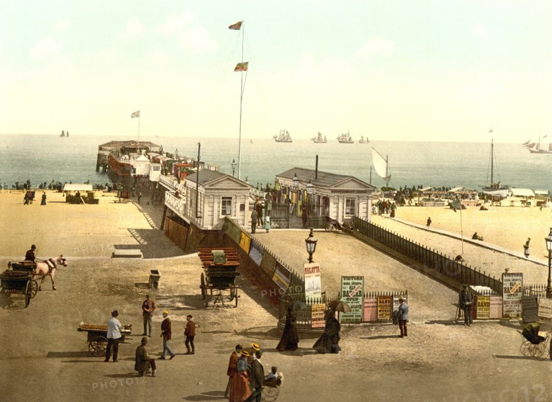 Britannia Pier, Yarmouth, England, Photochrome Print, Detroit Publishing Company, 1900