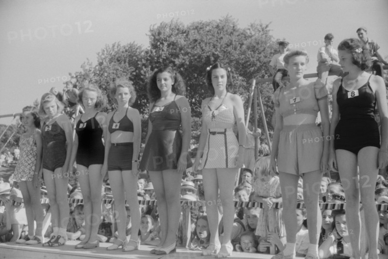Beauty Contest During July 4th Celebration, Salisbury, Maryland, USA, Jack Delano for Farm Security Administration, July 1940