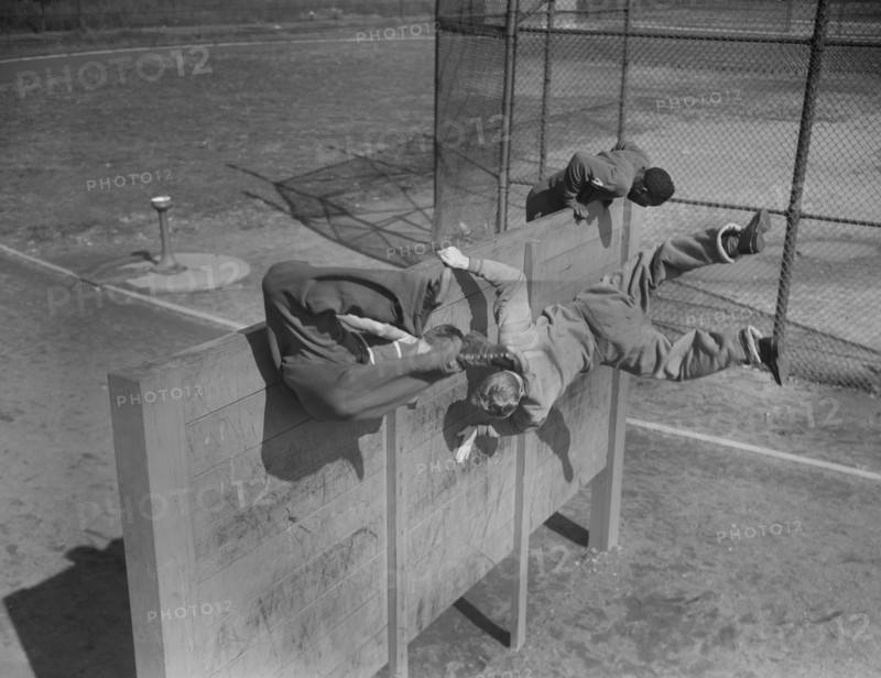 High School Victory Corps, Program Providing Training to Students Focusing on Skills Relevant to War Effort, Students on Obstacle Course, Flushing, New York, USA, William Perlitch, Office of War Information, October, 1942