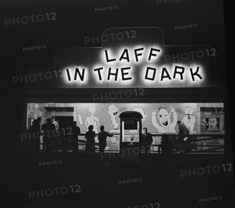 Amusement Park at Night, Southington, Connecticut, USA, Fenno Jacobs for Office of War Information, May 1942