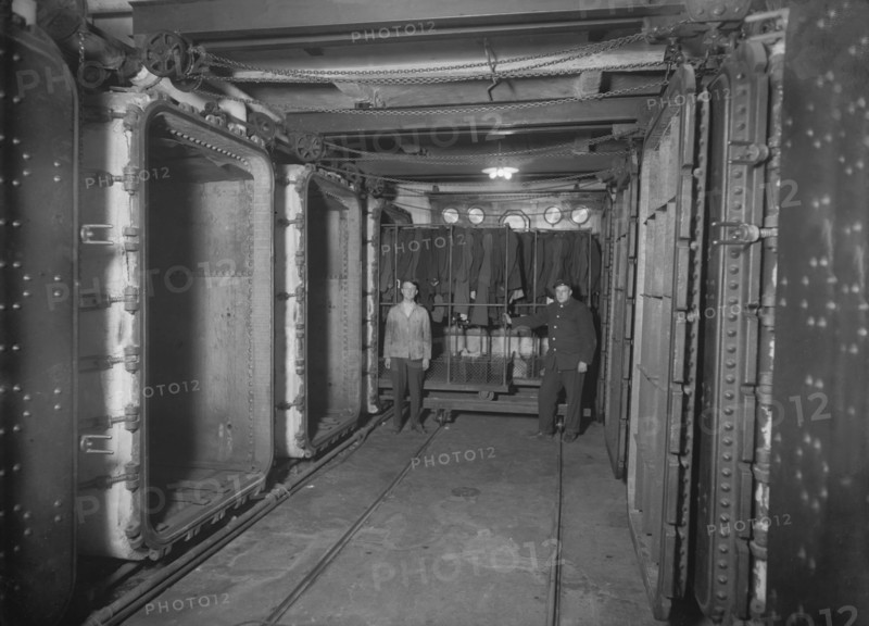Clothes Being Fumigated, Municipal Lodging House for Homeless People, East 25th Street, New York City, New York, USA, Bain News Service, circa 1910
