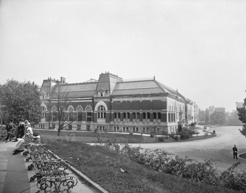 Metropolitan Museum, View from Central Park, New York City, New York, USA, Detroit Publishing Company, 1900