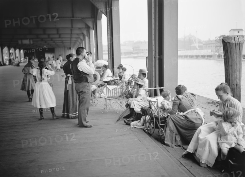 Recreation Dock, New York City, New York, USA, Detroit Publishing Company, 1900