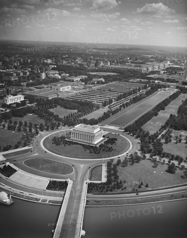 Lincoln Memorial, High Angle View, Washington DC, USA, Harris & Ewing, 1935
