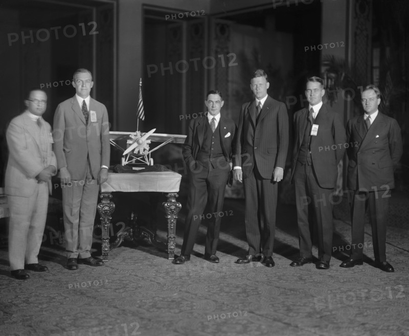 Charles Lindbergh, Portrait with Lindbergh Reception Committee Members after Successful Non-Stop Trans-Atlantic Flight, Washington DC, USA, Harris & Ewing, June 1927
