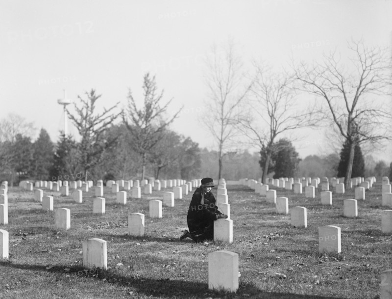 Woman Kneeling at Gravestone, Arlington National Cemetery, Arlington, Virginia, USA, Harris & Ewing, 1922