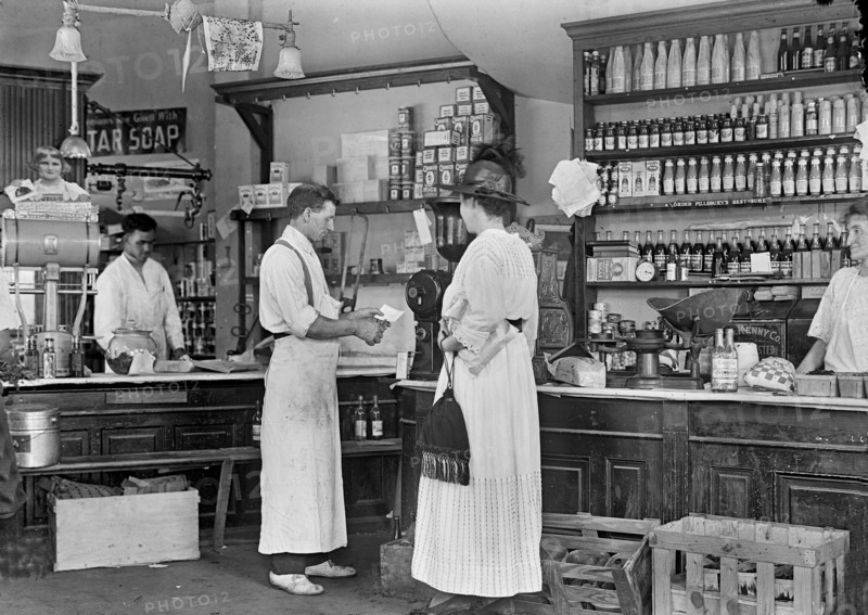 Grocery Store Interior, Washington DC, USA, Harris & Ewing, 1917