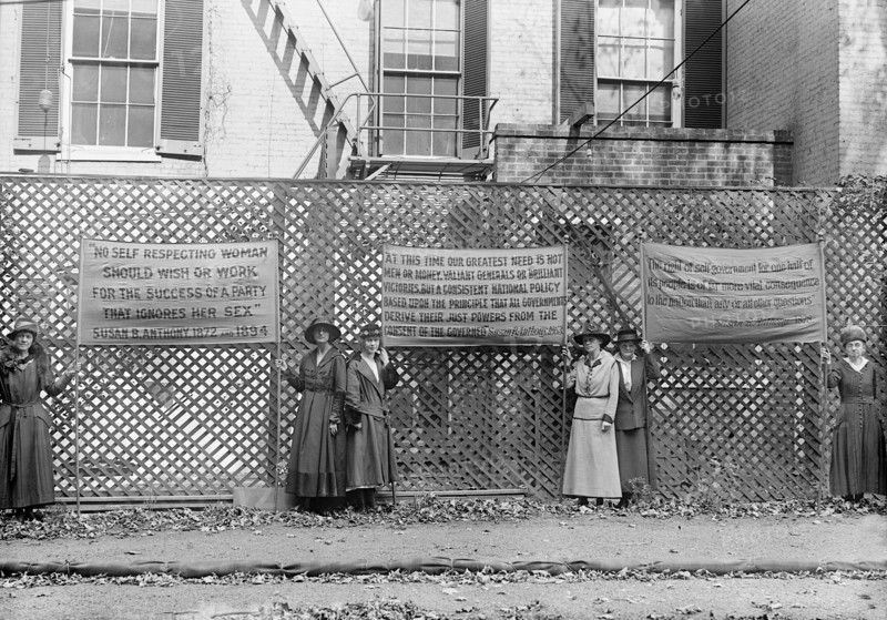 Four Female Suffragettes with Picket Signs and Banners, Washington DC, USA, Harris & Ewing, 1917