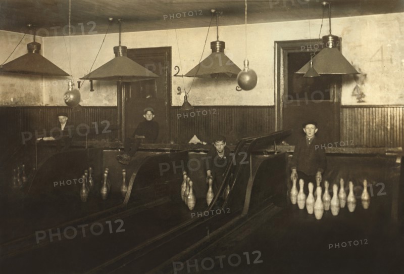 Pin-Boys Working in Bowling Alley at Night, Pittsburgh, Pennsylvania, USA, Lewis Hine for National Child Labor Committee, 1908