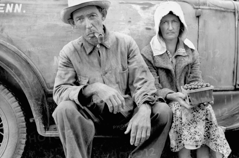 Migrant Fruit Workers from Arkansas, Berrien County, Michigan, USA, John Vachon for Farm Security Administration July 1940
