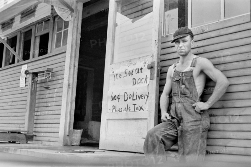 Farmer who Supplements his Income by Selling Ice, Huntsville, Arkansas, USA, Arthur Rothstein for U.S. Resettlement Administration, August 1935