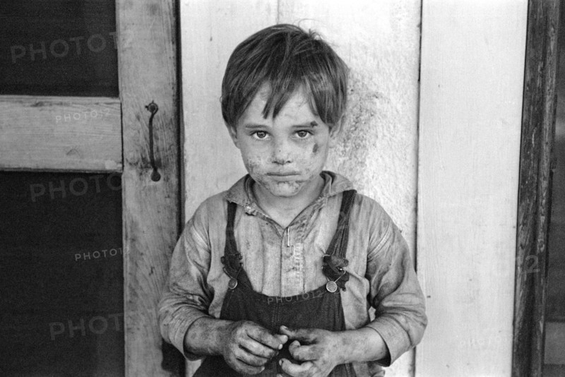 Son of a Migrant Citrus Worker, Winter Haven, Florida, USA, Arthur Rothstein for U.S. Resettlement Administration, January 1937