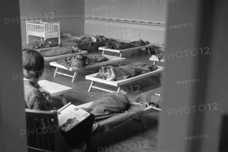 Children Sleeping in Nursery School, Arthurdale Subsistence Homesteads Project, Reedsville, West Virginia, USA, Edwin Locke for U.S. Resettlement Administration, December 1936