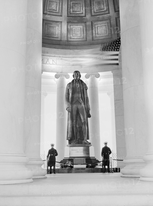 Statue of U.S. President Thomas Jefferson flanked by Marine Honor Guards during Jefferson Memorial dedication, Washington DC, USA, Ann Rosener for Office of War Information, April 12, 1943