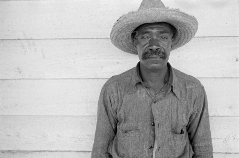 Sharecropper, Waist-Up Portrait, Ozark Mountains, Arkansas, USA, Ben Shahn for U.S. Resettlement Administration, October 1935