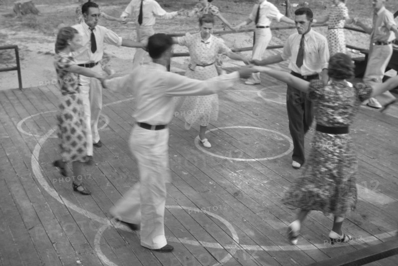 Square Dance, Skyline Farms, Alabama, USA, Ben Shahn, U.S. Resettlement Administration, 1937