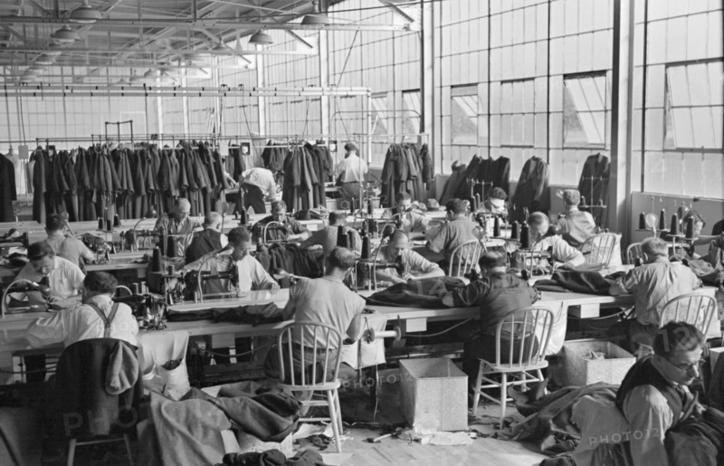 Interior View of Homesteaders Working at Cooperative Garment Factory at Jersey Homesteads, Hightstown, New Jersey, USA, Russell Lee, U.S. Resettlement Administration, November 1936