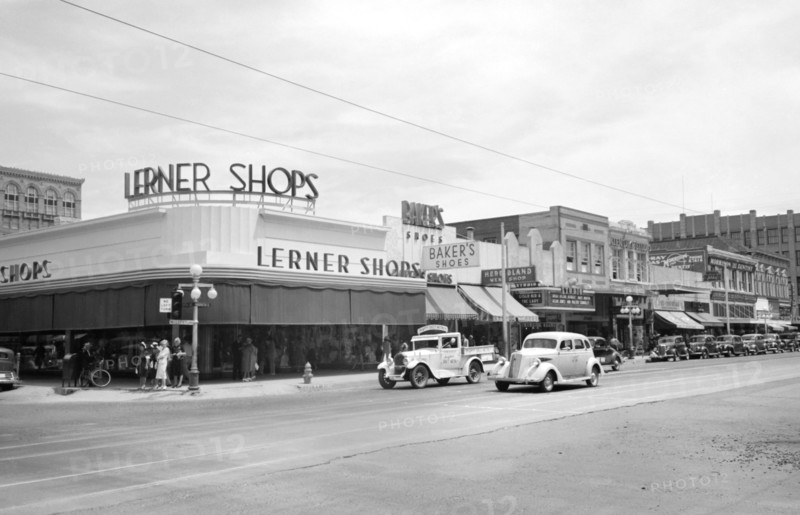 Street Scene, Phoenix, Arizona, USA, Russell Lee, Farm Security Administration, May 1940