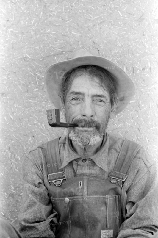 Spanish-American Farmer, Chamisal, New Mexico, USA, Russell Lee, Farm Security Administration, July 1940