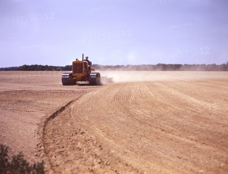 Farmer Cultivating Field, Seabrook Farm, Bridgeton, New Jersey, USA, John Collier for Farm Security Administration - Office of War Information, June 1942