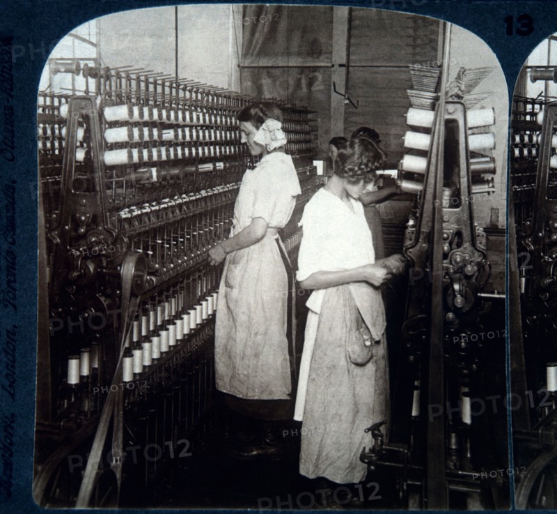 Women Mill Workers, Paterson, New Jersey, USA, Single Image of Stereo Card, circa 1900