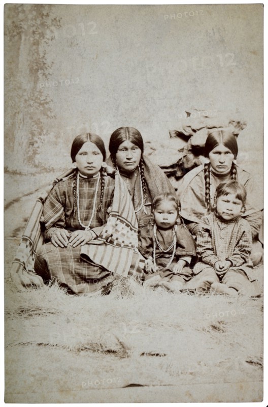 Group of Takelma Native American Women and Children, Oregon, circa 1880