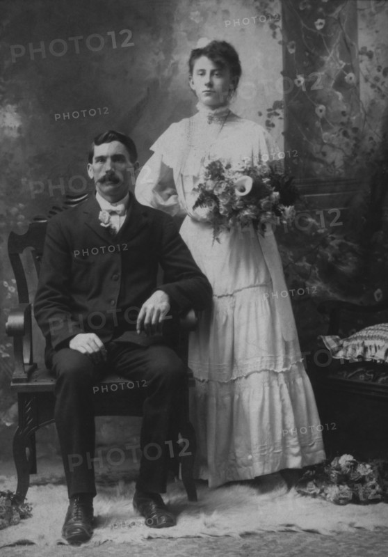 Wedding Couple, Portrait, Hawthorne, Illinois, USA, circa 1915