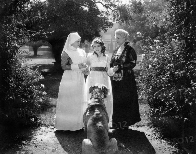 Lou Conley, Mary Pickford, Ida Waterman, Teddy the Sennett Dog, on-set of the Silent Film, "Stella Maris", 1918