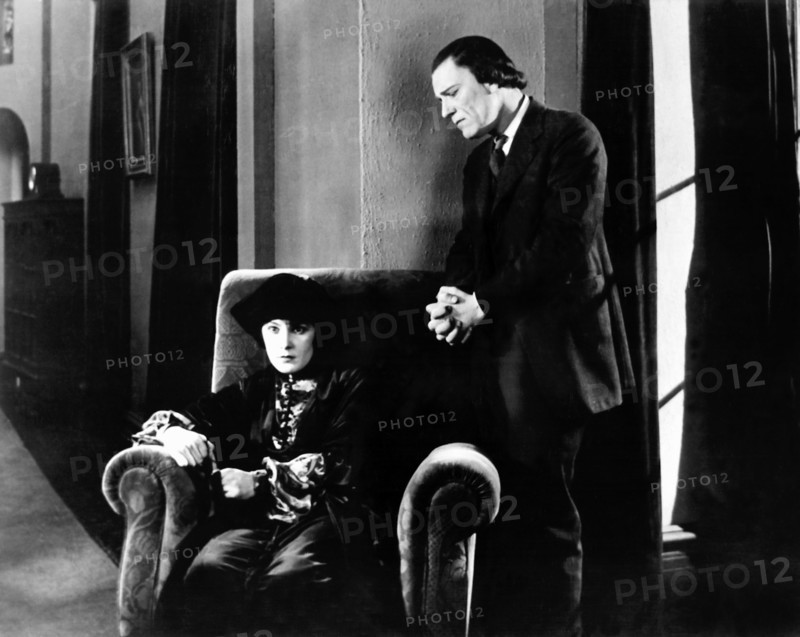 Leatrice Joy, Lon Chaney, on-set of the Silent Film, "The Ace of Hearts", 1921