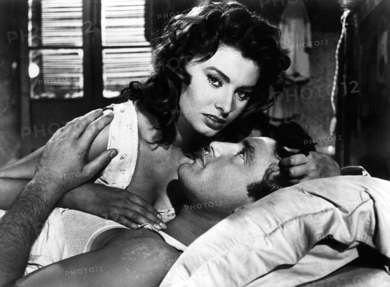 Sophia Loren, Rik Battaglia, on-set of the Film, "Woman of the River" (aka La Donna del Fiume), 1955