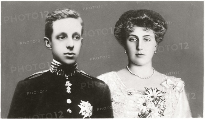 Alfonso XIII, King of Spain and Fiancé, Princess Victoria Eugenie of Battenberg, Postcard, circa 1906