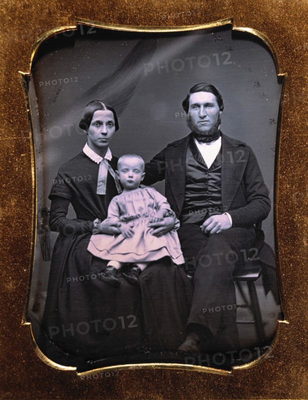 Family Portrait, Parents with one Child, Daguerreotype, circa 1850's