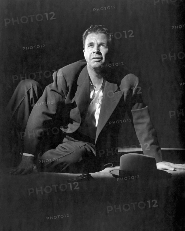 Dick Powell, on-set of the Film, "Murder, My Sweet", 1944